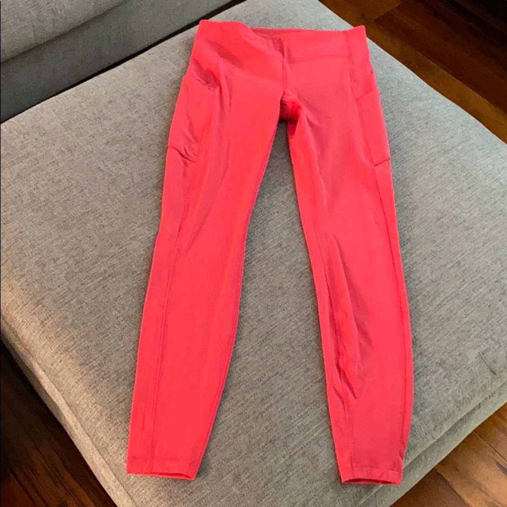 Lululemon Speed Up Tight size 6